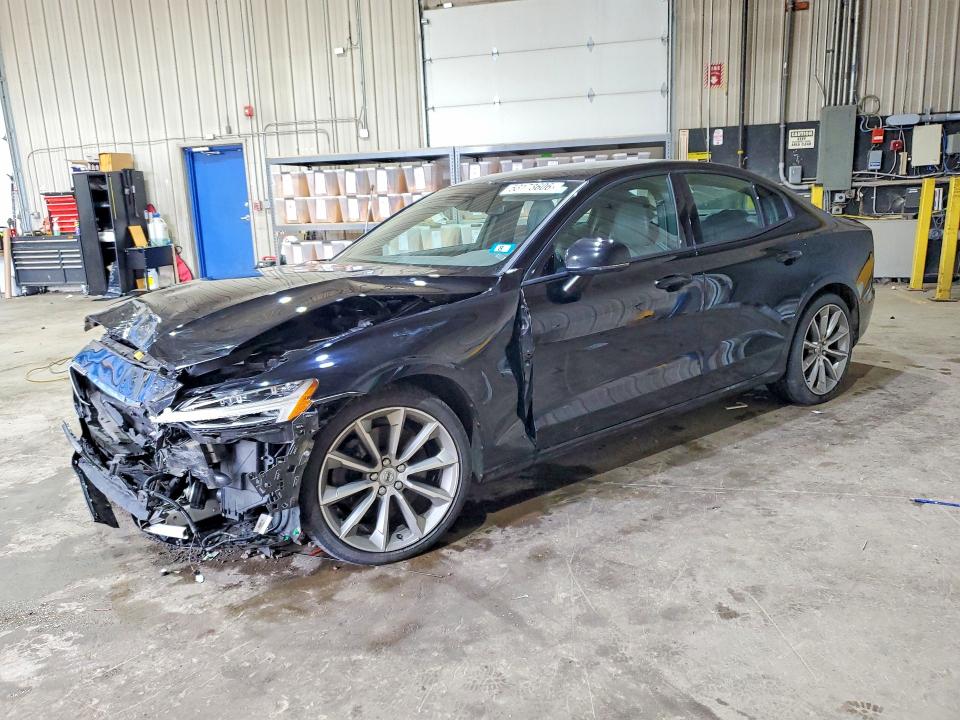 53173606 :رقم المزاد ، 7JRA22TKXLG066480 vin ، 2020 Volvo S60 مزاد بيع