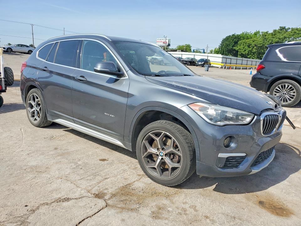 51872566 :رقم المزاد ، WBXHT3C3XJ5K26023 vin ، 2018 Bmw X1 مزاد بيع