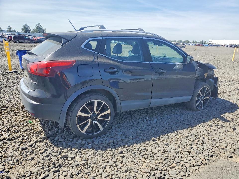 2017 Nissan Rogue Sport მანქანა იყიდება აუქციონზე, vin: JN1BJ1CR0HW113383, აუქციონის ნომერი: 53426536