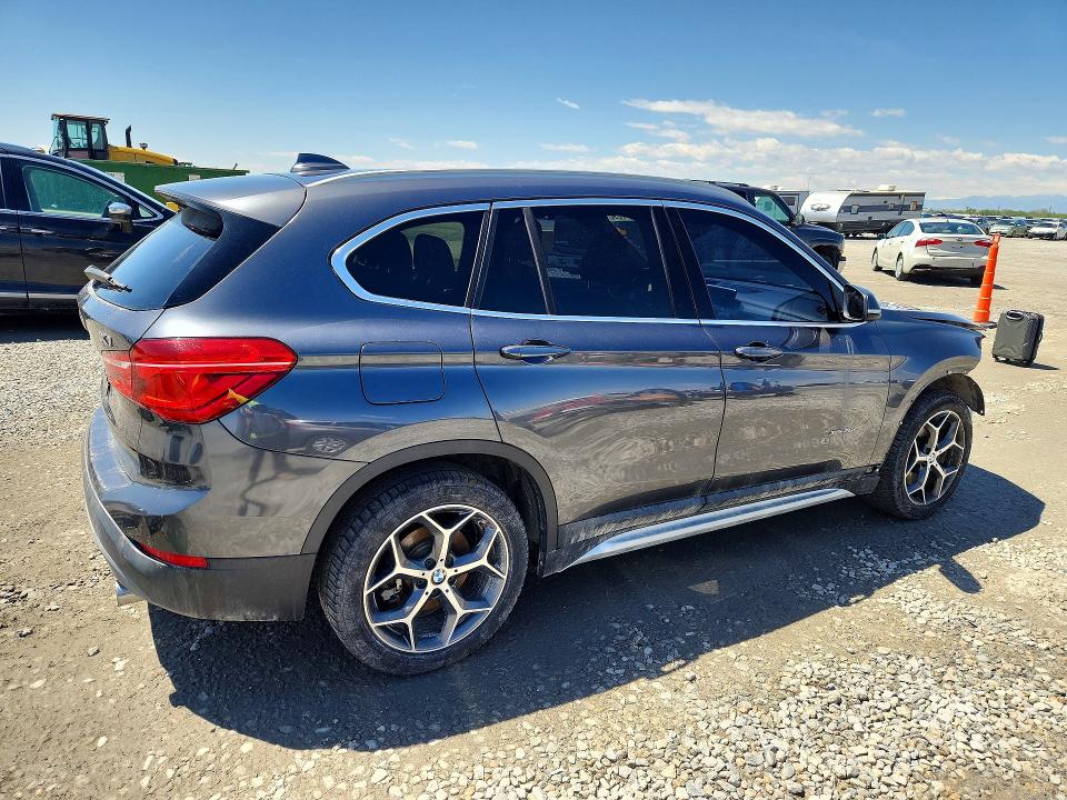 52781696 :رقم المزاد ، WBXHT3C36H5F85477 vin ، 2017 Bmw X1 مزاد بيع