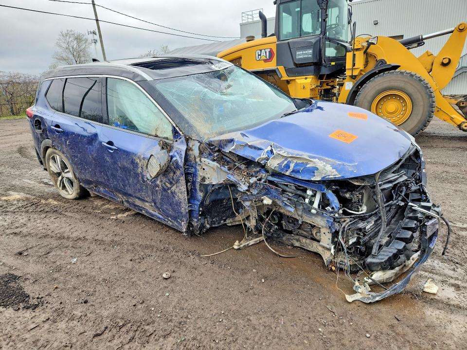 53255206 :رقم المزاد ، JN8AT3DDXMW304406 vin ، 2021 Nissan Rogue مزاد بيع