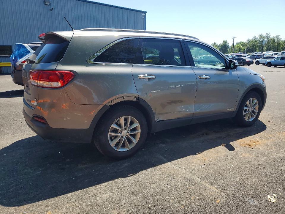 50951076 :رقم المزاد ، 5XYPGDA5XGG179986 vin ، 2016 Kia Sorento مزاد بيع
