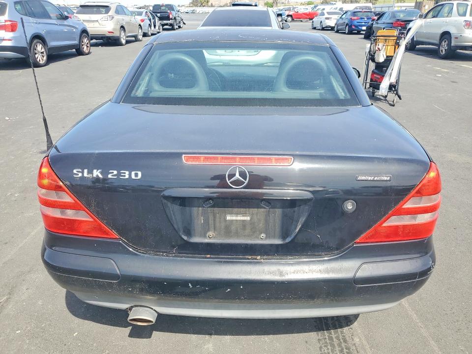 Aukcja sprzedaży 2000 Mercedes-benz Slk, vin: WDBKK47F8YF168870, numer aukcji: 52963516
