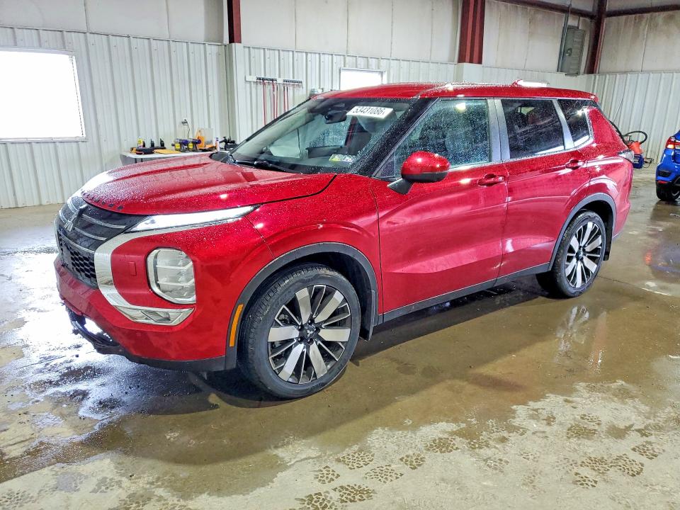 53431086 :رقم المزاد ، JA4J4VA81SZ032118 vin ، 2025 Mitsubishi Outlander مزاد بيع