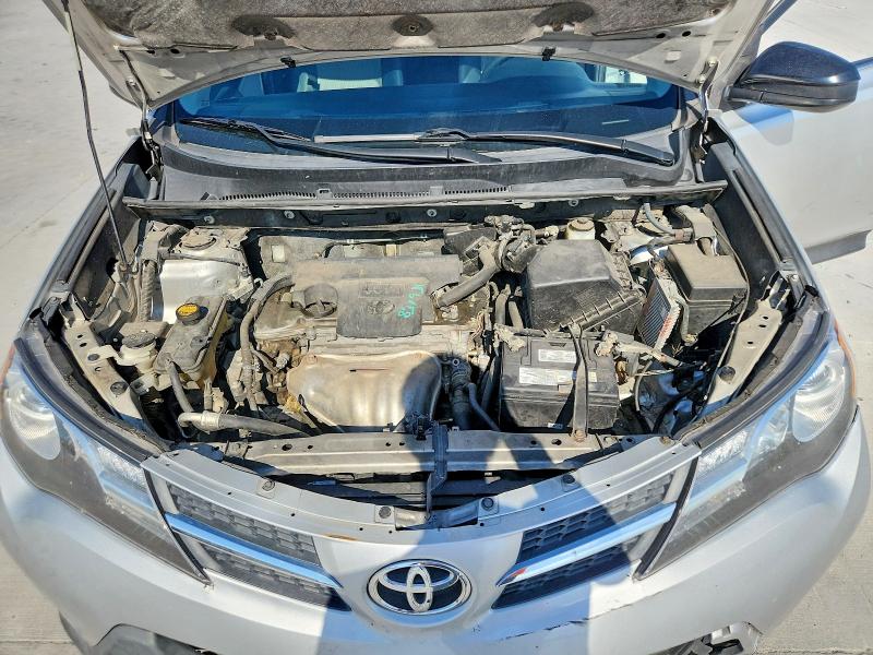 2015 Toyota Rav4 მანქანა იყიდება აუქციონზე, vin: JTMZFREV6FJ057742, აუქციონის ნომერი: 53810506