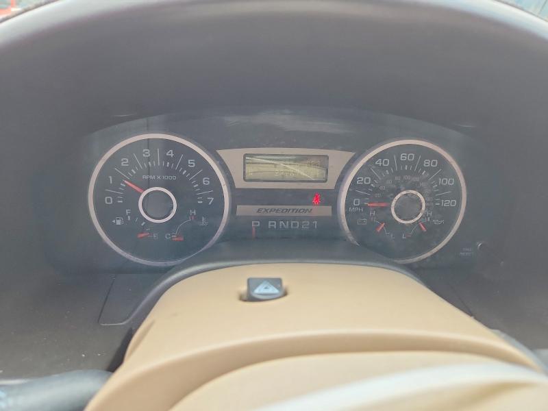 2005 Ford Expedition მანქანა იყიდება აუქციონზე, vin: 1FMFU20535LA58675, აუქციონის ნომერი: 52657376