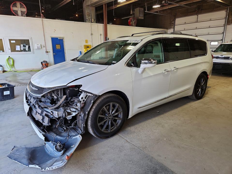 Продажа на аукционе авто 2017 Chrysler Pacifica, vin: 2C4RC1GG6HR506859, номер лота: 54551816