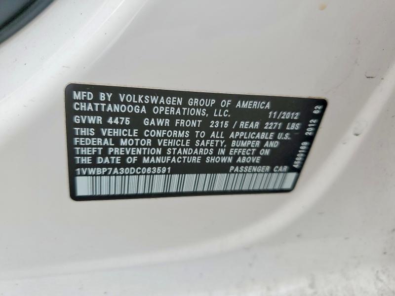 53026136 :رقم المزاد ، 1VWBP7A30DC063591 vin ، 2013 Volkswagen Passat مزاد بيع