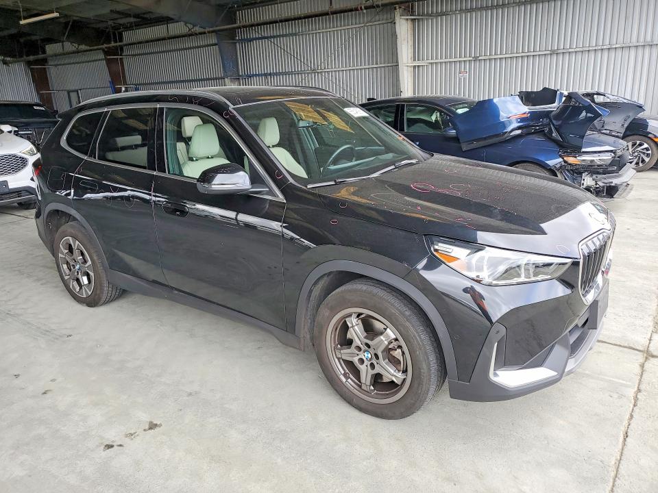 55546906 :رقم المزاد ، WBX73EF01P5X37072 vin ، 2023 Bmw X1 مزاد بيع