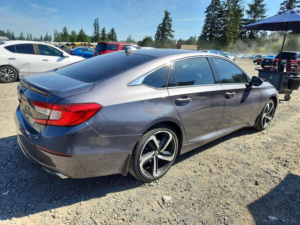 Продаж на аукціоні авто 2018 Honda Accord, vin: 1HGCV2F32JA048852, номер лоту: 54456416