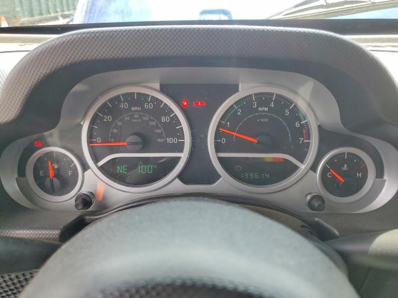 2010 Jeep Wrangler Unlimited მანქანა იყიდება აუქციონზე, vin: 1J4BA3H15AL143010, აუქციონის ნომერი: 52196436