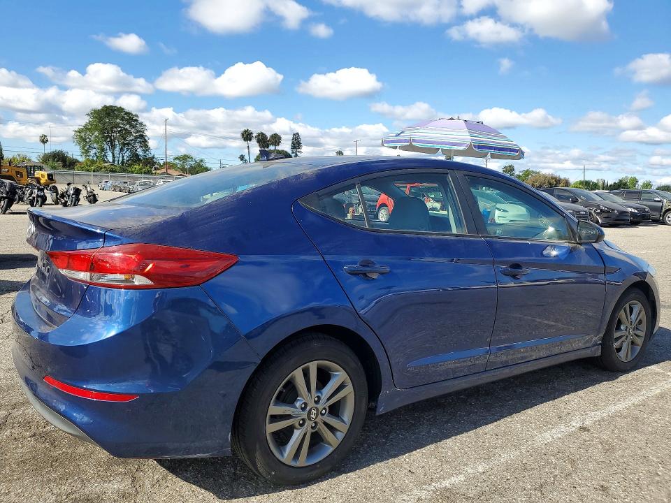 2017 Hyundai Elantra მანქანა იყიდება აუქციონზე, vin: 5NPD84LF0HH096499, აუქციონის ნომერი: 55589206
