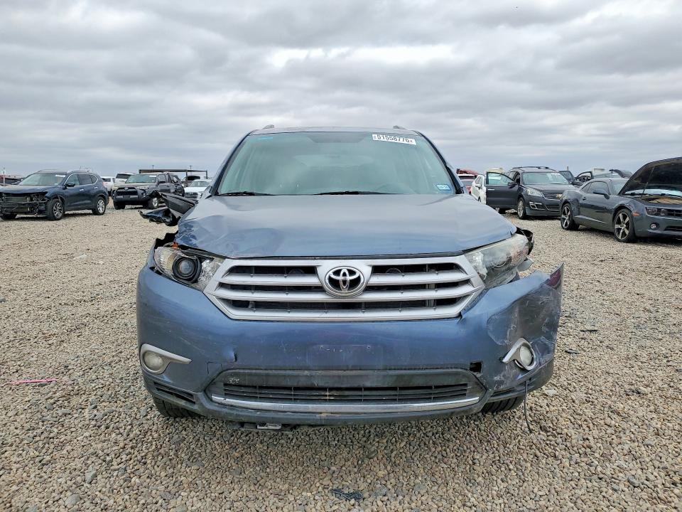 Продажа на аукционе авто 2013 Toyota Highlander, vin: 5TDYK3EH3DS107687, номер лота: 51558776