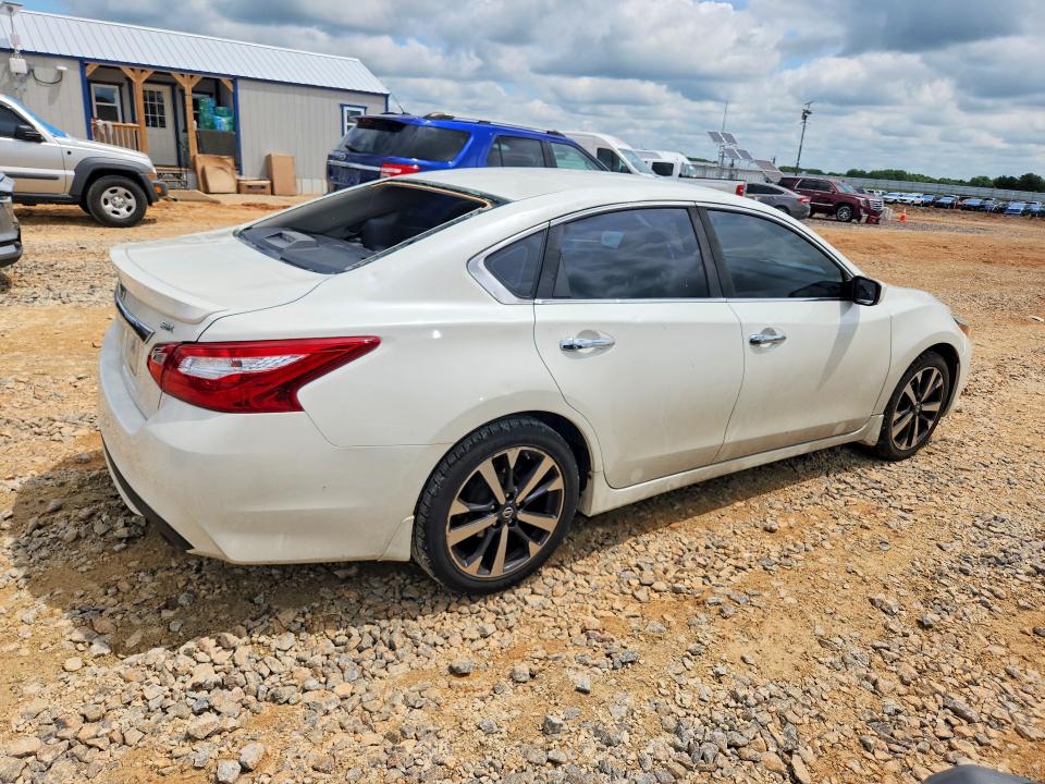 54840156 :رقم المزاد ، 1N4AL3AP4GC125977 vin ، 2016 Nissan Altima مزاد بيع
