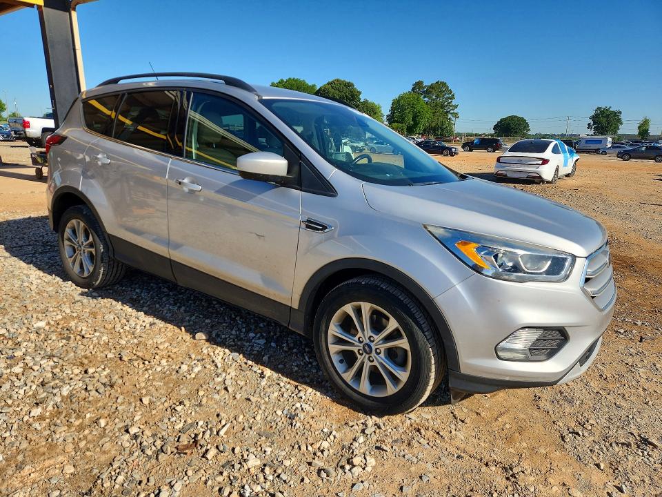 52168346 :رقم المزاد ، 1FMCU0HD8KUB30883 vin ، 2019 Ford Escape مزاد بيع