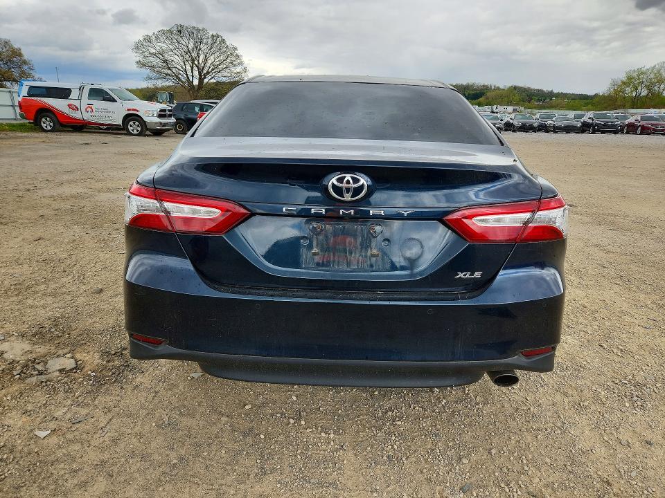 Aukcja sprzedaży 2018 Toyota Camry, vin: 4T1B11HK5JU577503, numer aukcji: 51166956