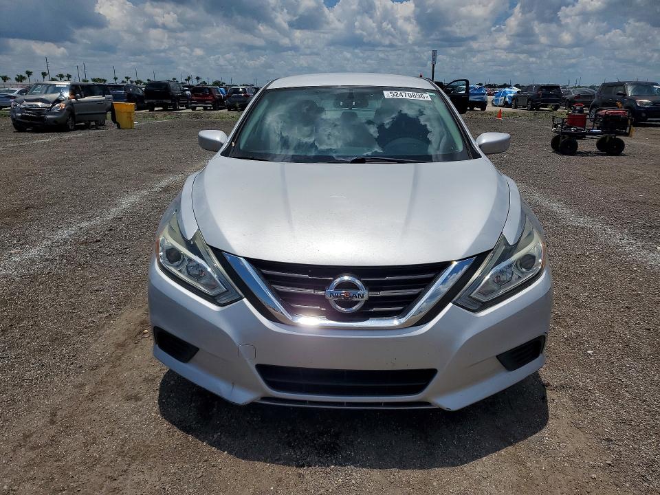 Aukcja sprzedaży 2017 Nissan Altima, vin: 1N4AL3AP2HN335354, numer aukcji: 52470896