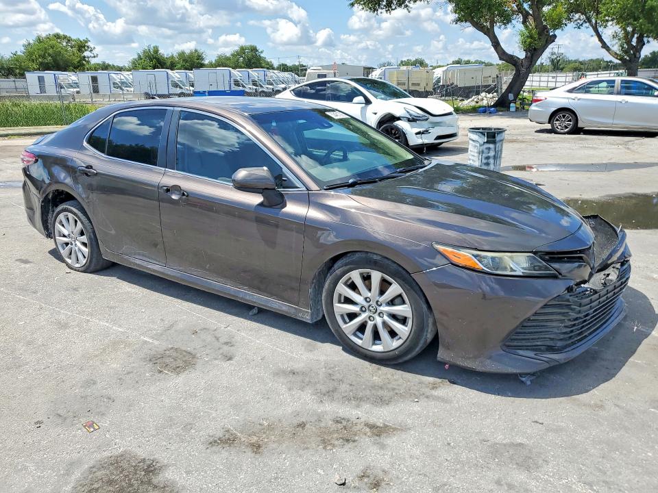 Auction sale of the 2019 Toyota Camry, vin: 4T1B11HK2KU818502, lot number: 53481226