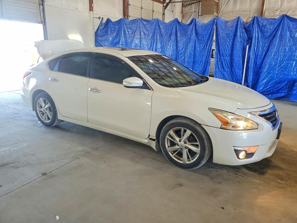 53163606 :رقم المزاد ، 1N4AL3AP7FN861086 vin ، 2015 Nissan Altima مزاد بيع