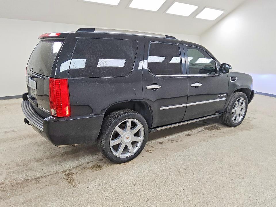 2014 Cadillac Escalade მანქანა იყიდება აუქციონზე, vin: 1GYS4BEF9ER243261, აუქციონის ნომერი: 54482236
