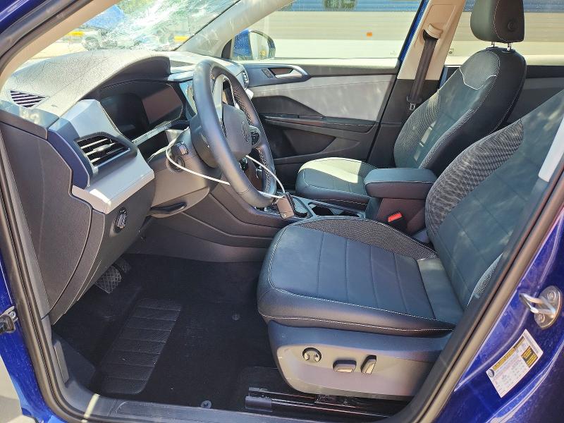 52962126 :رقم المزاد ، 3VVUX7B28RM040262 vin ، 2024 Volkswagen Taos مزاد بيع