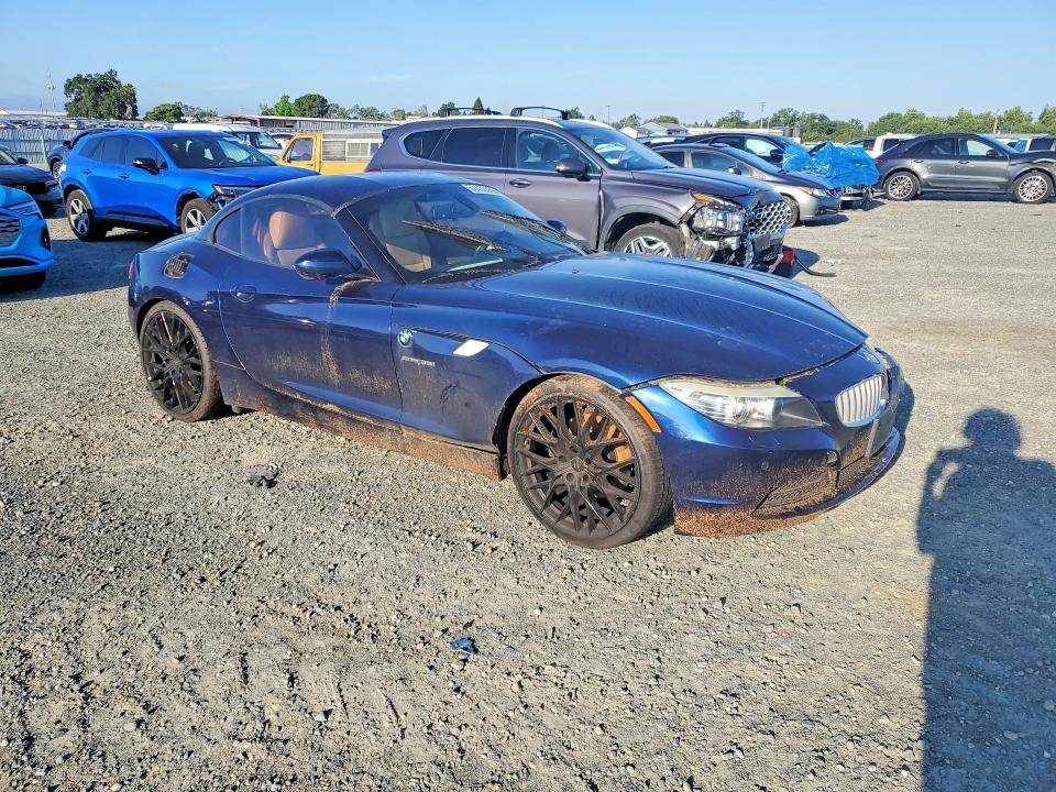52433566 :رقم المزاد ، WBALM7C55AE381928 vin ، 2010 Bmw Z4 مزاد بيع