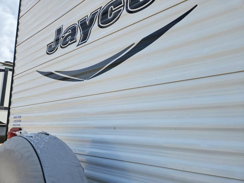 Продажа на аукционе авто 2016 Jayco Jay Jay Flight, vin: 1UJBJ0BR4G17X1017, номер лота: 51799126