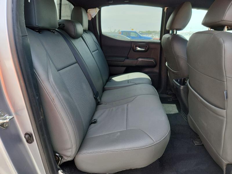 2018 Toyota Tacoma მანქანა იყიდება აუქციონზე, vin: 3TMCZ5AN0JM123497, აუქციონის ნომერი: 53176496