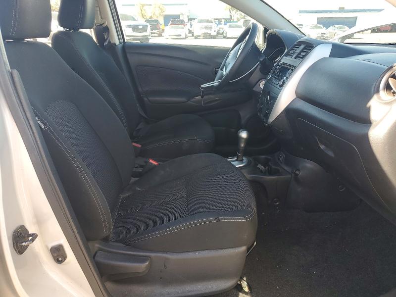 52096836 :رقم المزاد ، 3N1CN7AP2JK412663 vin ، 2018 Nissan Versa مزاد بيع