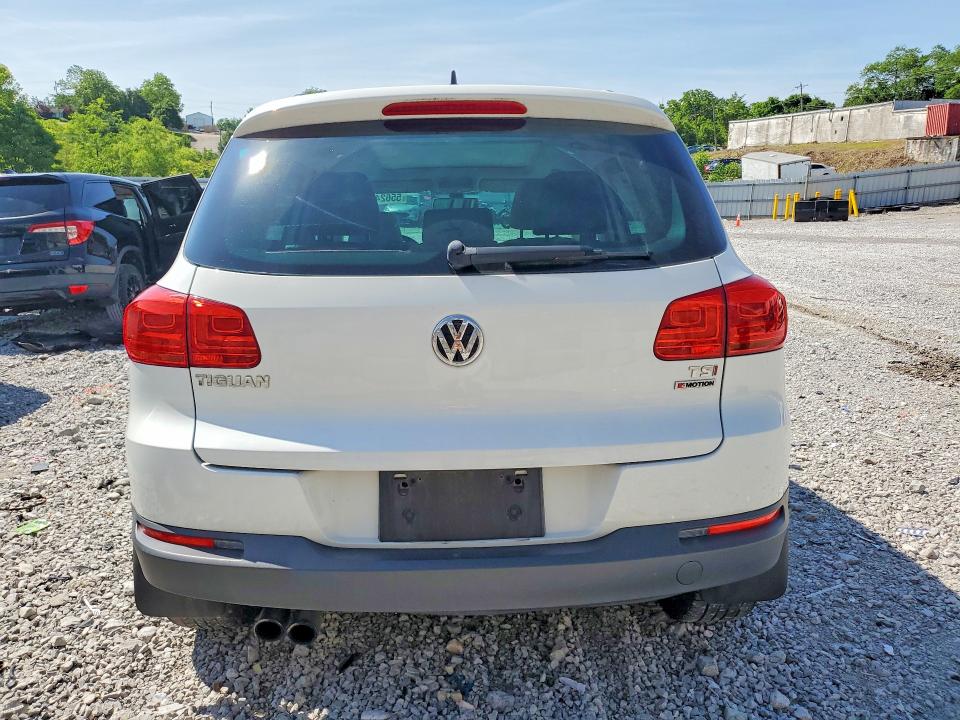 2017 Volkswagen Tiguan მანქანა იყიდება აუქციონზე, vin: WVGSV7AXXHK002512, აუქციონის ნომერი: 55624186