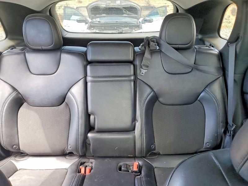 53779656 :رقم المزاد ، 1C4PJMLX6KD271314 vin ، 2019 Jeep Cherokee مزاد بيع