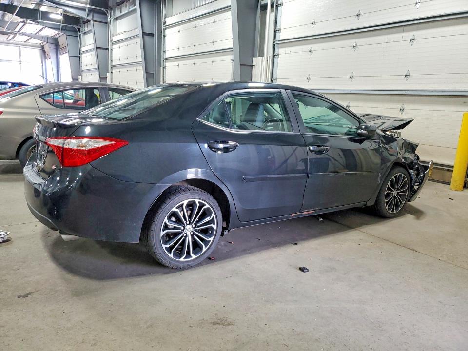 53262596 :رقم المزاد ، 2T1BURHE1FC425338 vin ، 2015 Toyota Corolla مزاد بيع