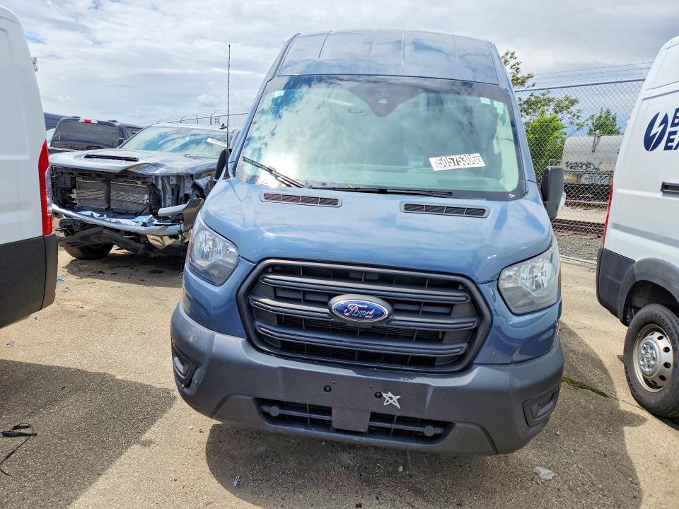 50575306 :رقم المزاد ، 1FTBR3X84LKB32733 vin ، 2020 Ford Transit مزاد بيع