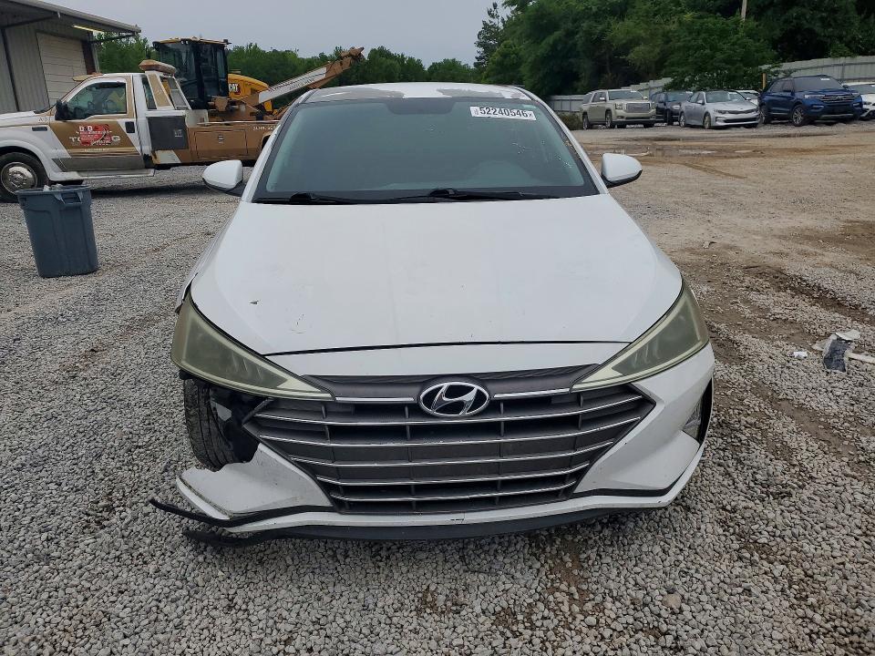 52240546 :رقم المزاد ، 5NPD74LF7KH496070 vin ، 2019 Hyundai Elantra مزاد بيع