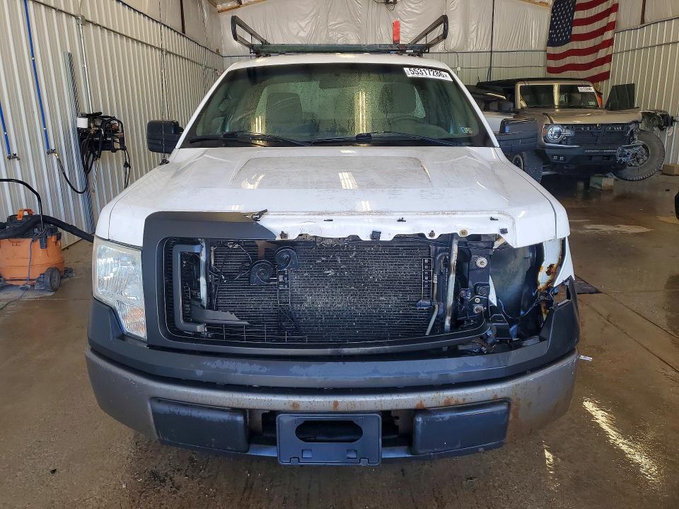 55317286 :رقم المزاد ، 1FTMF1CM1EKD02705 vin ، 2014 Ford F150 مزاد بيع
