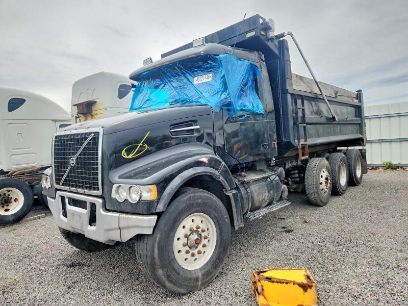 Продажа на аукционе авто 2004 Volvo Vhd, vin: 4V5K99GG04N361579, номер лота: 46721746