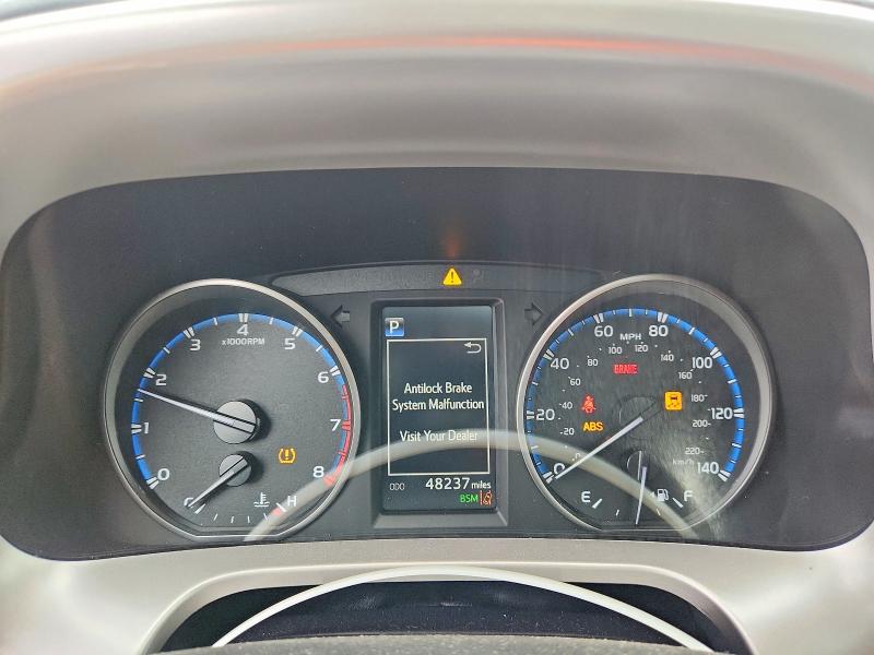 Aukcja sprzedaży 2018 Toyota Rav4, vin: JTMWFREV8JJ750114, numer aukcji: 53844726