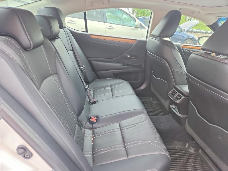 53804036 :رقم المزاد ، 58AEZ1B12LU069460 vin ، 2020 Lexus Es مزاد بيع