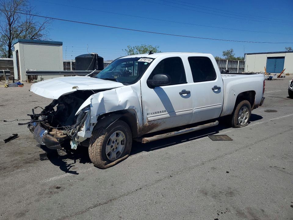 Продажа на аукционе авто 2011 Chevrolet Silverado, vin: 3GCPCSE02BG230860, номер лота: 52746116