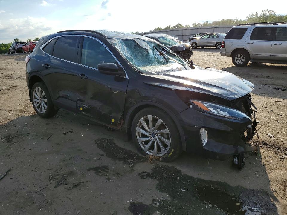 Продаж на аукціоні авто 2022 Ford Escape, vin: 1FMCU9J95NUB51589, номер лоту: 53427506