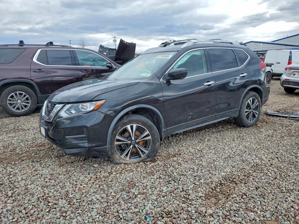 2020 Nissan Rogue მანქანა იყიდება აუქციონზე, vin: JN8AT2MV8LW123905, აუქციონის ნომერი: 51764666