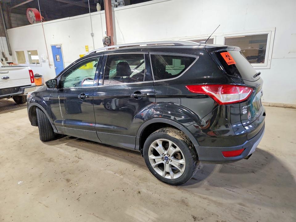 2015 Ford Escape მანქანა იყიდება აუქციონზე, vin: 1FMCU9J9XFUB54103, აუქციონის ნომერი: 54253296