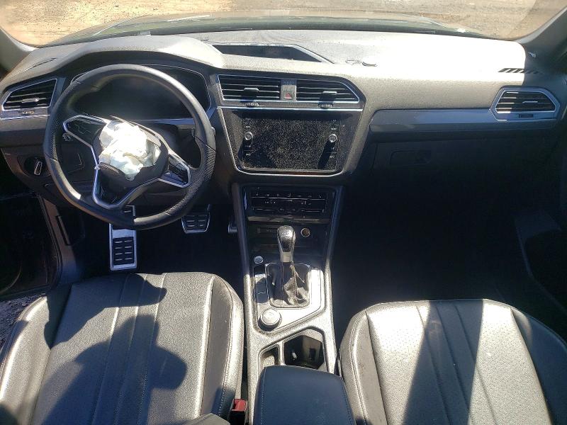 52341226 :رقم المزاد ، 3VV8B7AX9NM047471 vin ، 2022 Volkswagen Tiguan مزاد بيع
