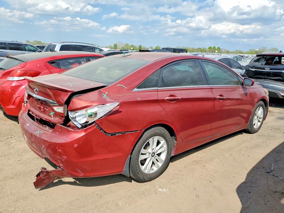 52097896 :رقم المزاد ، 5NPEB4AC9DH568949 vin ، 2013 Hyundai Sonata مزاد بيع
