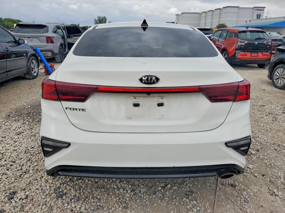 Продаж на аукціоні авто 2021 Kia Forte, vin: 3KPF24AD3ME329589, номер лоту: 52238786