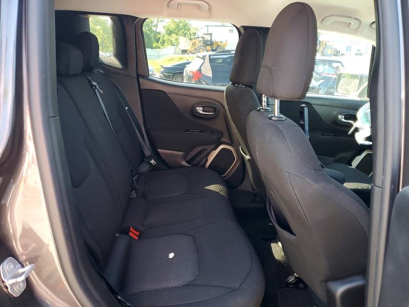 53911256 :رقم المزاد ، ZACCJBBB9HPF14830 vin ، 2017 Jeep Renegade مزاد بيع