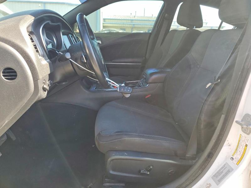 52100296 :رقم المزاد ، 2C3CDXJG8FH730205 vin ، 2015 Dodge Charger مزاد بيع