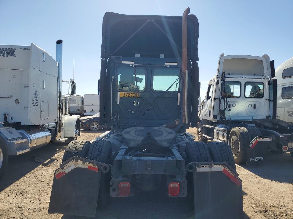 Продаж на аукціоні авто 2018 Freigliner Cascadia 113, vin: 3AKBGADV1JSJL4559, номер лоту: 52594586