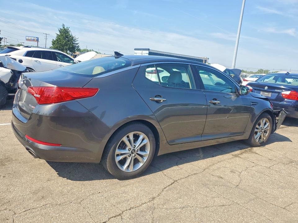 55137906 :رقم المزاد ، KNAGN4A68B5149236 vin ، 2011 Kia Optima مزاد بيع