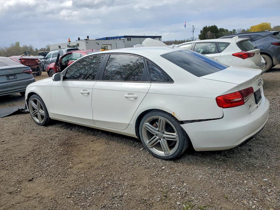 52692036 :رقم المزاد ، WAUBFCFL8DN020058 vin ، 2013 Audi A4 مزاد بيع